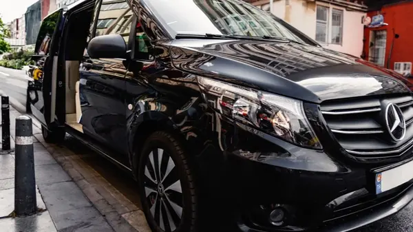 Como escolher a melhor van para transporte de passageiros em São Paulo
