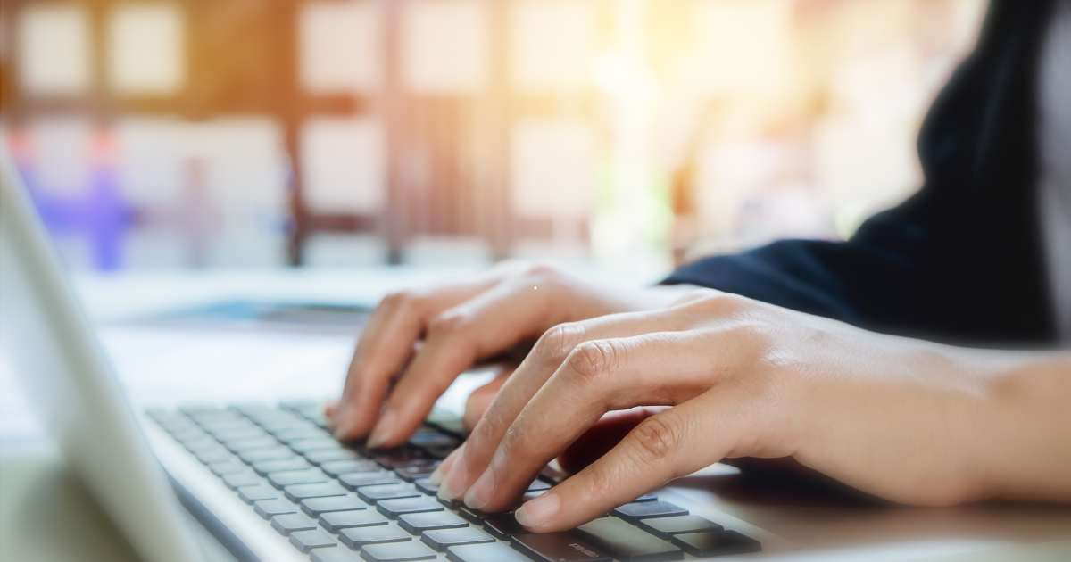 Secretária IA: Como a Inteligência Artificial Está Mudando o Futuro do Trabalho