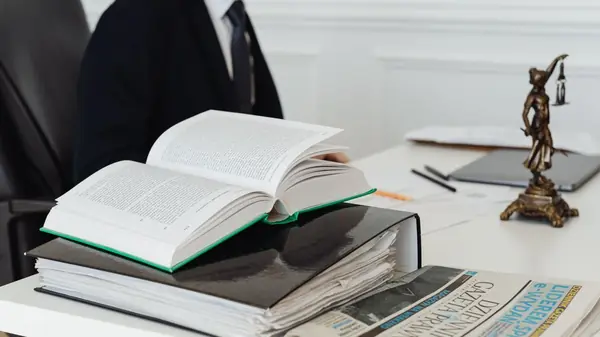 Tráfego Pago para Advogados Sem Risco de Punição: Como Atrair Clientes Qualificados Respeitando o Código de Ética da OAB